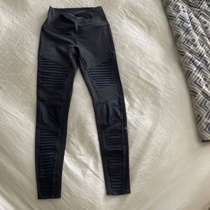 Alo yoga high waisted warrior legging